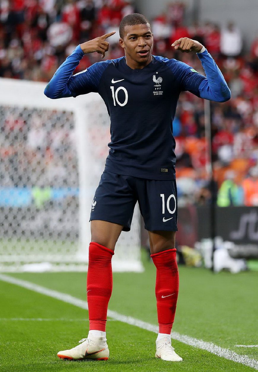 [中超]泽卡强突助攻 卡扎伊什维利推射破门