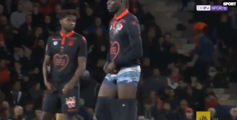 山东男篮主场迎战吉林，有望冲击7连胜，克里斯再会摊手好搭档