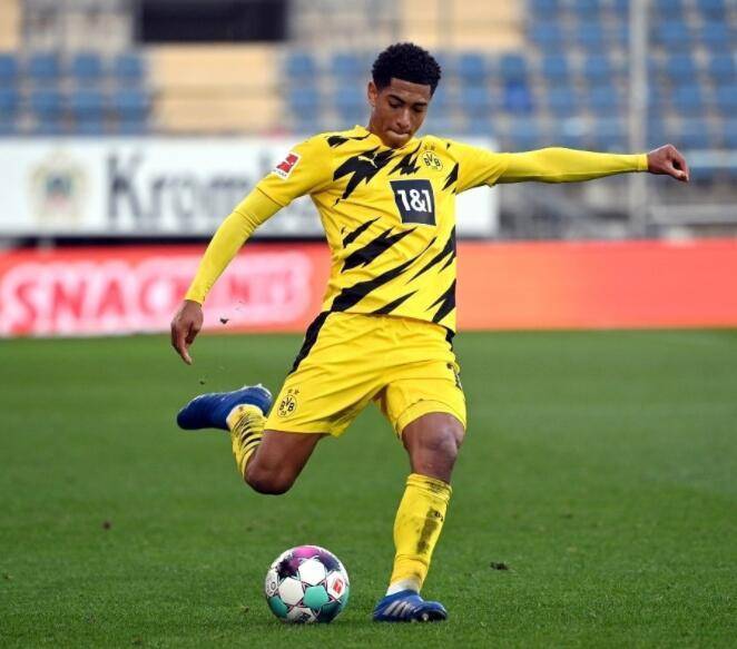 国际田联：世界百米纪录更新