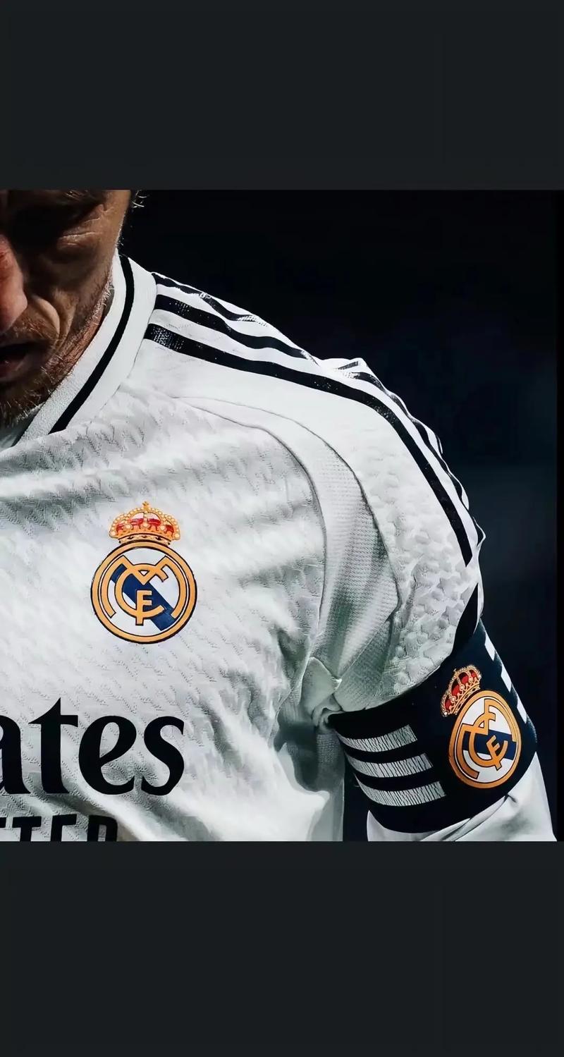 埃基蒂克失空门 利物浦0-0利兹联