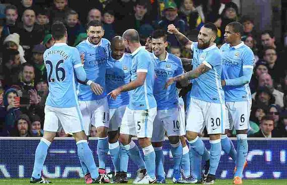 [国内足球]加布里埃尔横敲 蒯纪闻跟进打门得手