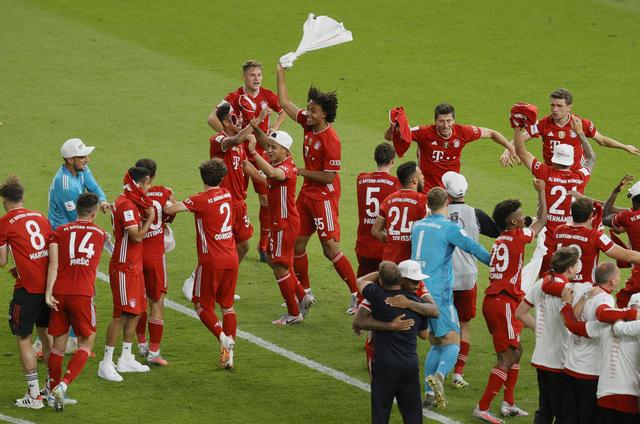 浑身浴血 笑容诡异！《零：红蝶》美女怨灵黑泽纱重介绍